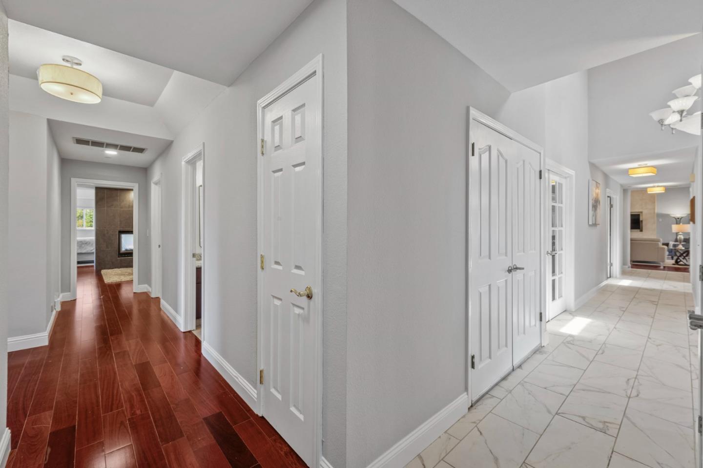 Detail Gallery Image 9 of 90 For 14830 Bartlett Ct, San Martin,  CA 95046 - 4 Beds | 4 Baths