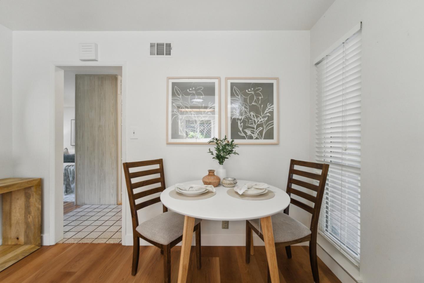 Detail Gallery Image 13 of 29 For 2467 Nightingale Dr, San Jose,  CA 95125 - 3 Beds | 2 Baths