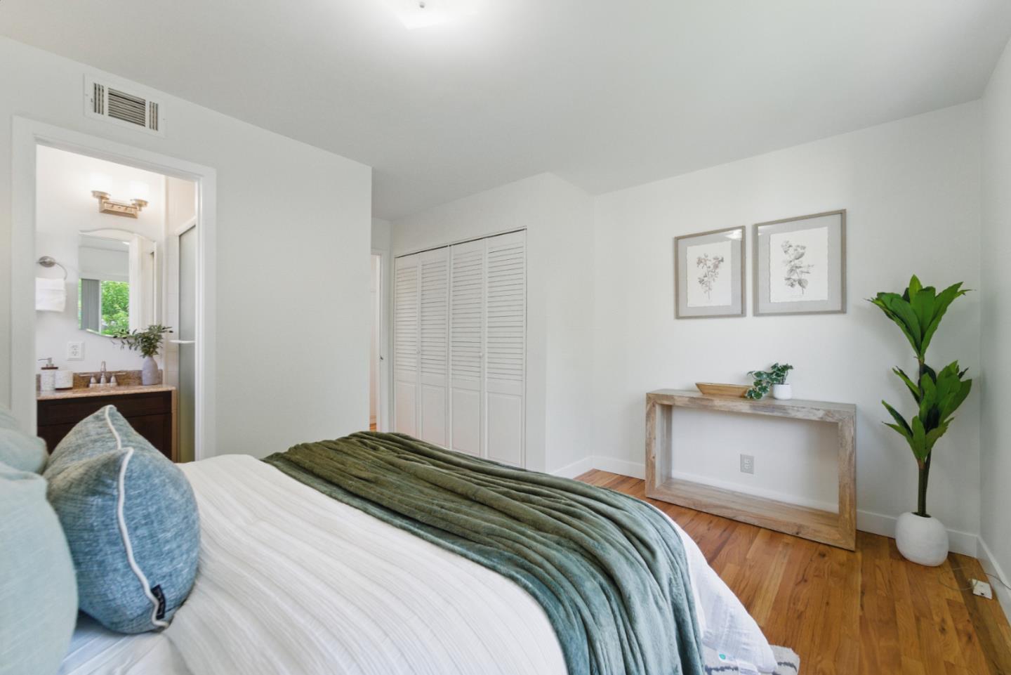 Detail Gallery Image 17 of 29 For 2467 Nightingale Dr, San Jose,  CA 95125 - 3 Beds | 2 Baths