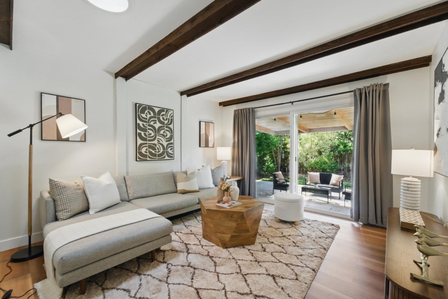 Detail Gallery Image 7 of 29 For 2467 Nightingale Dr, San Jose,  CA 95125 - 3 Beds | 2 Baths