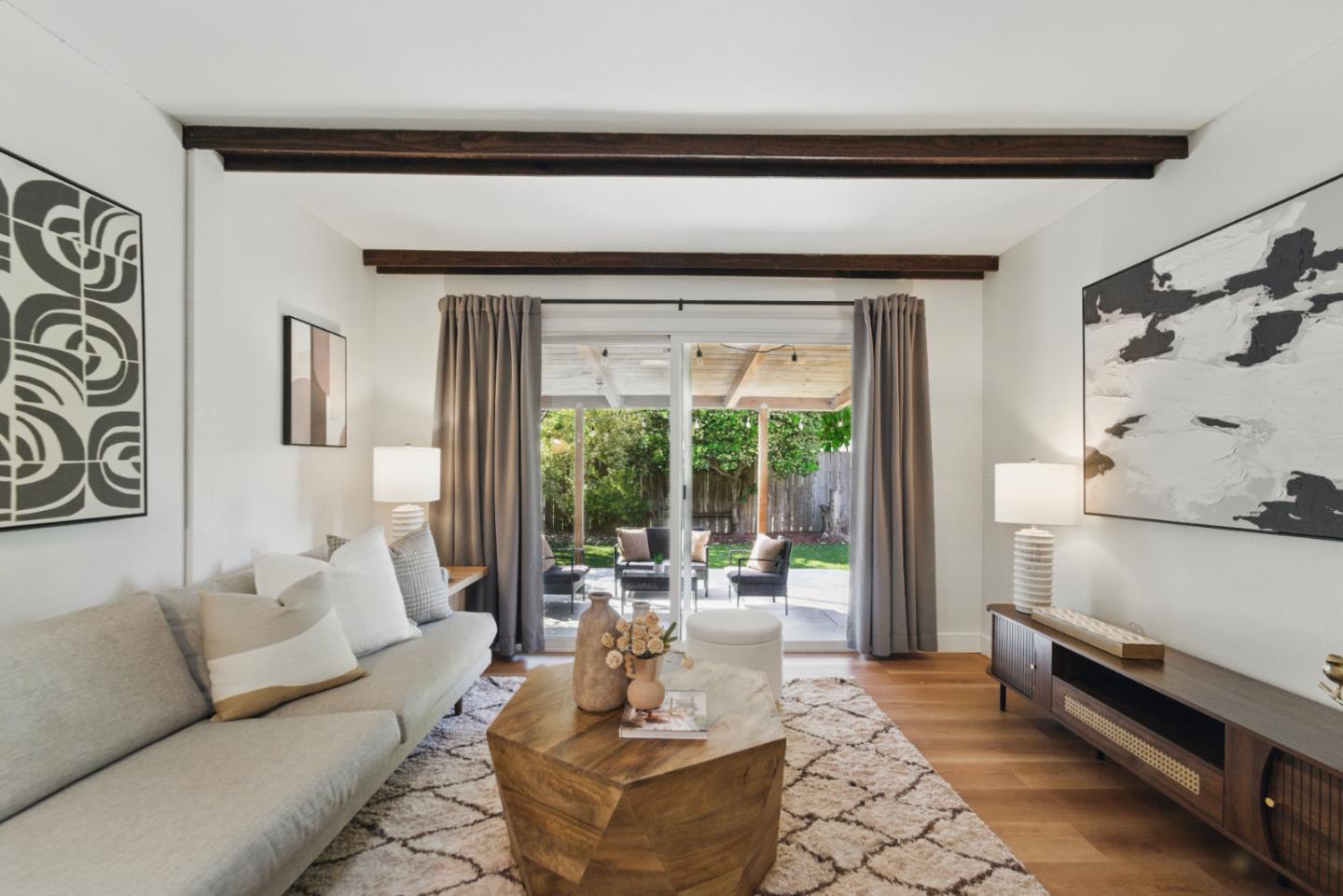 Detail Gallery Image 8 of 29 For 2467 Nightingale Dr, San Jose,  CA 95125 - 3 Beds | 2 Baths
