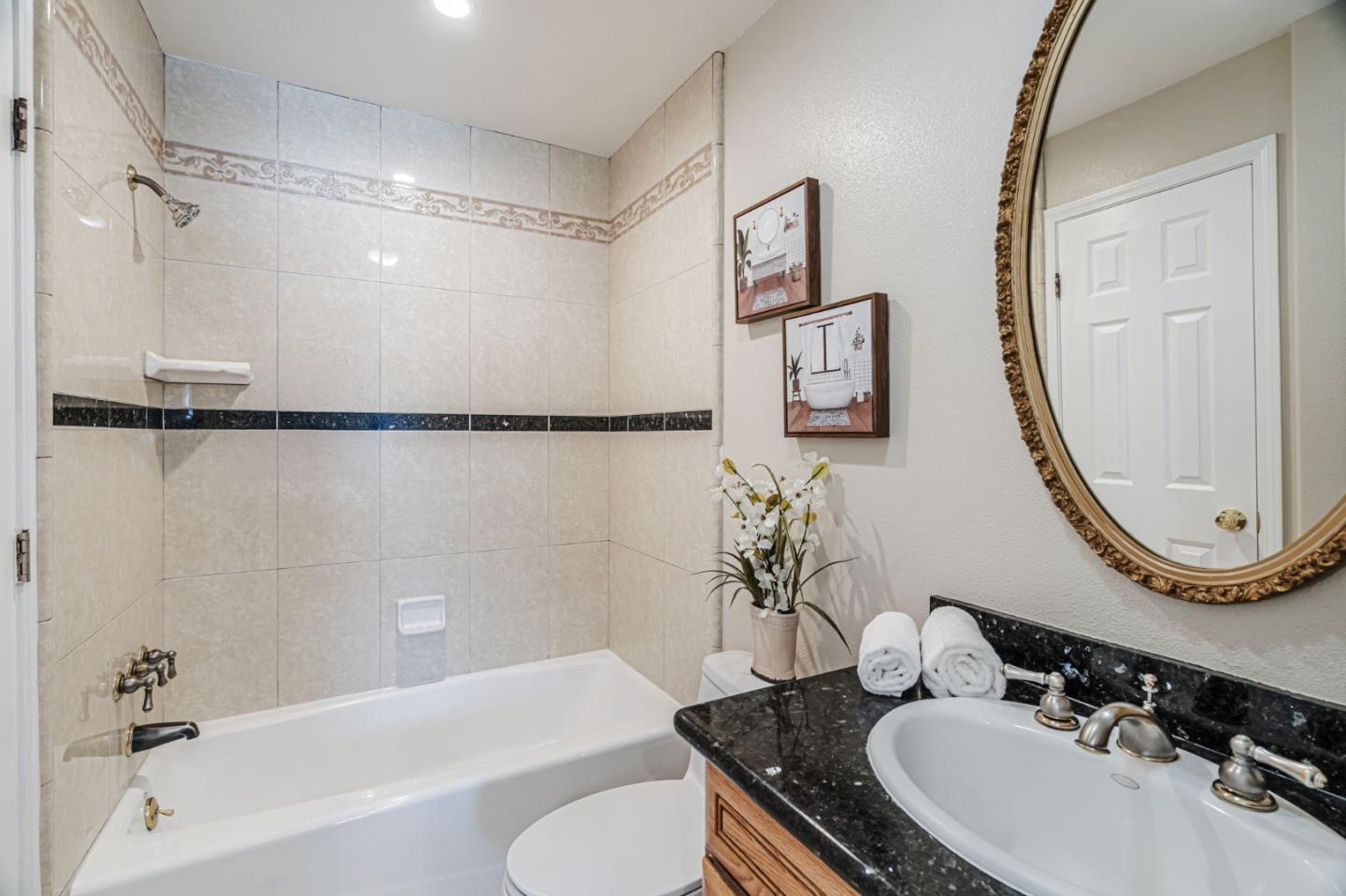 Detail Gallery Image 10 of 37 For 3334 Dias Dr, San Jose,  CA 95148 - 4 Beds | 3 Baths