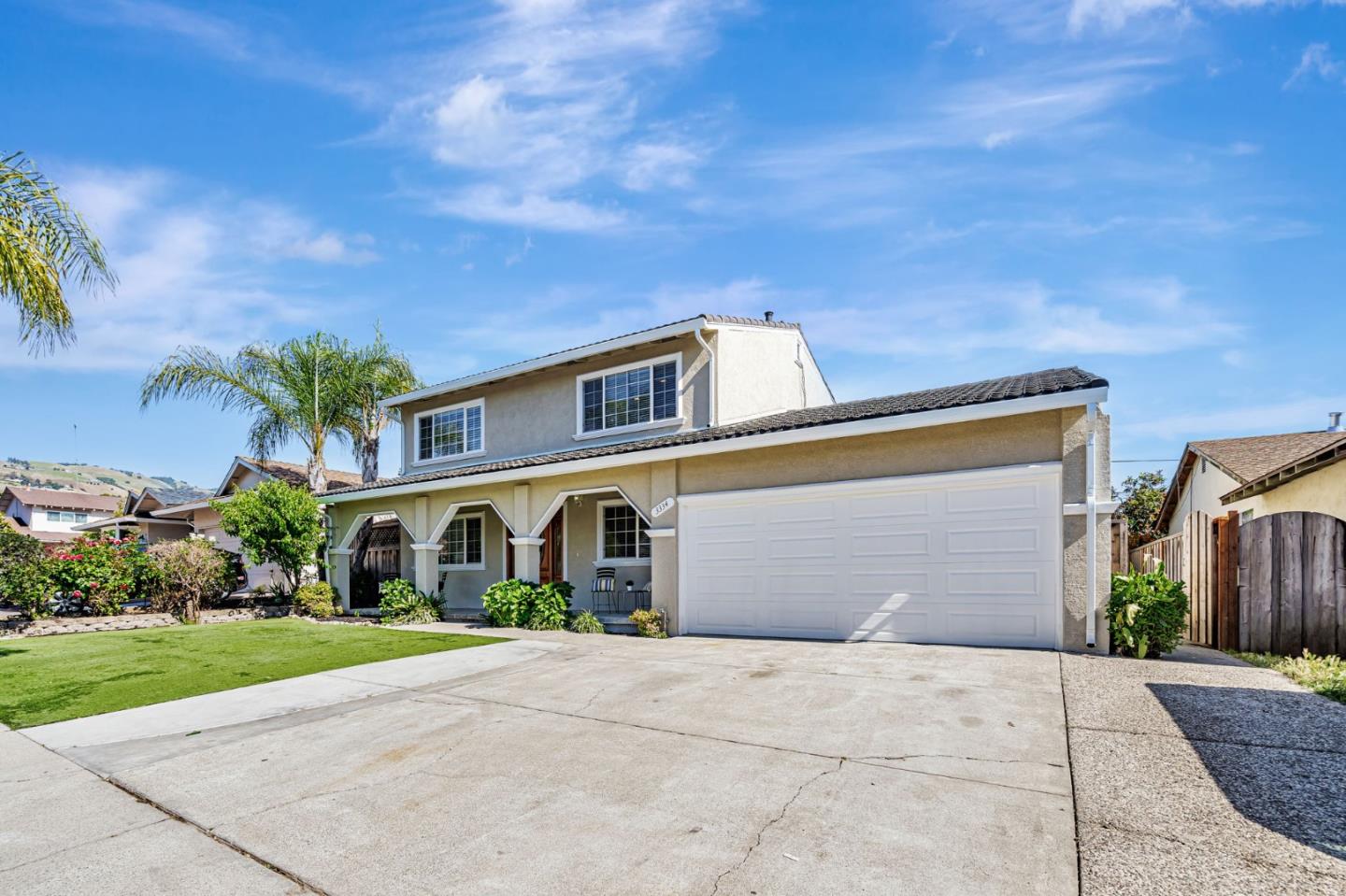 Detail Gallery Image 2 of 37 For 3334 Dias Dr, San Jose,  CA 95148 - 4 Beds | 3 Baths