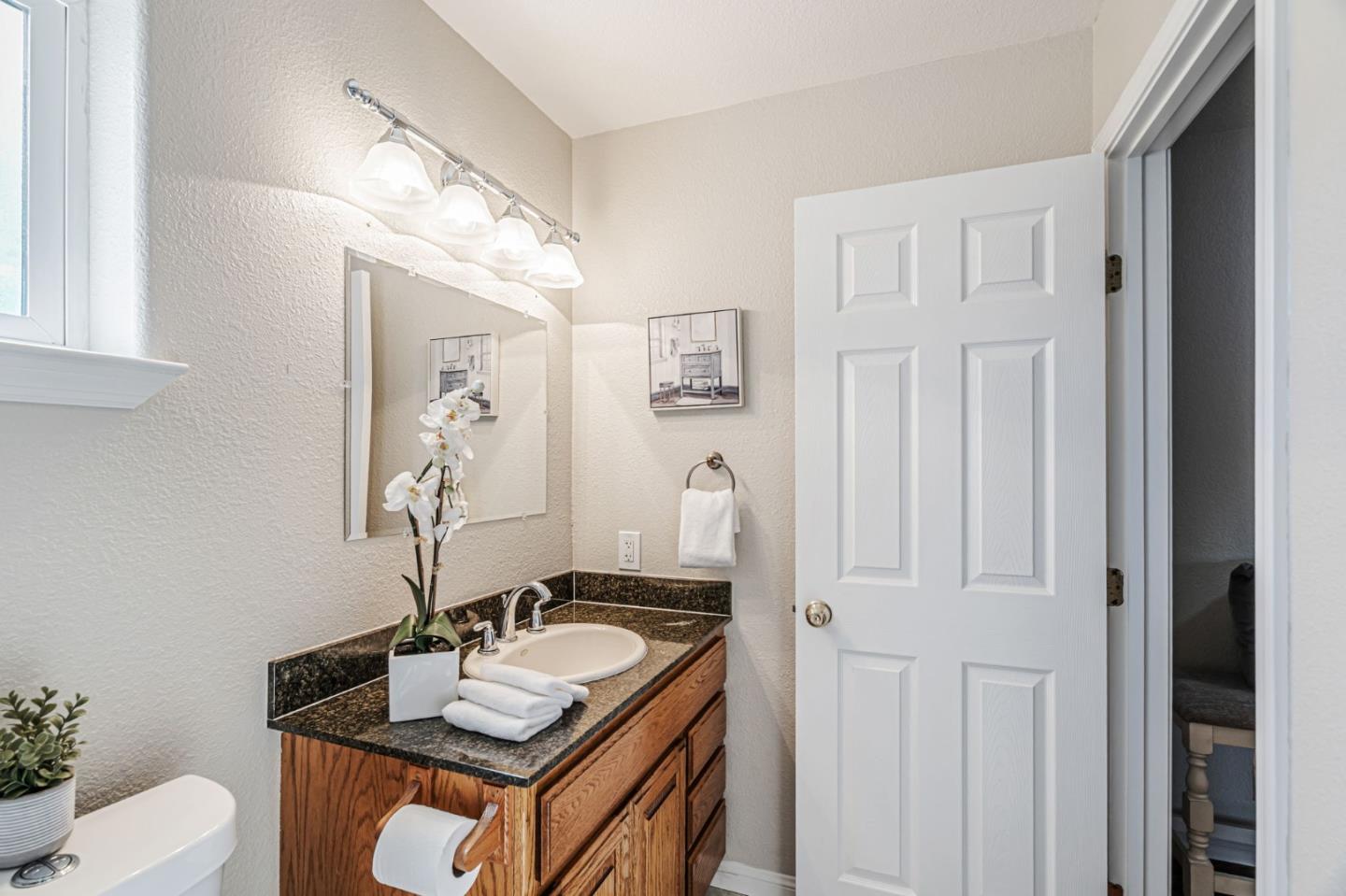 Detail Gallery Image 29 of 37 For 3334 Dias Dr, San Jose,  CA 95148 - 4 Beds | 3 Baths