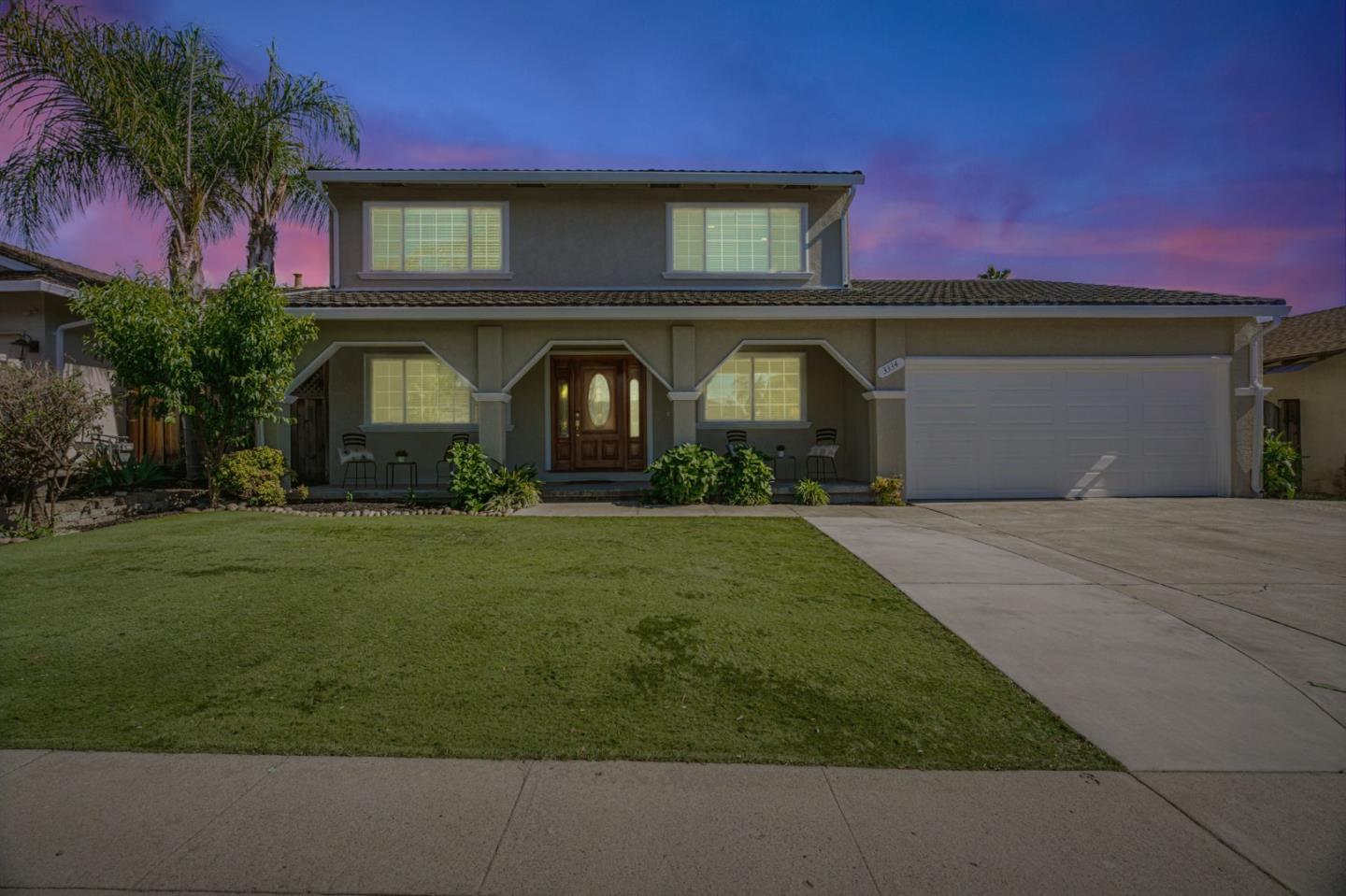 Detail Gallery Image 3 of 37 For 3334 Dias Dr, San Jose,  CA 95148 - 4 Beds | 3 Baths