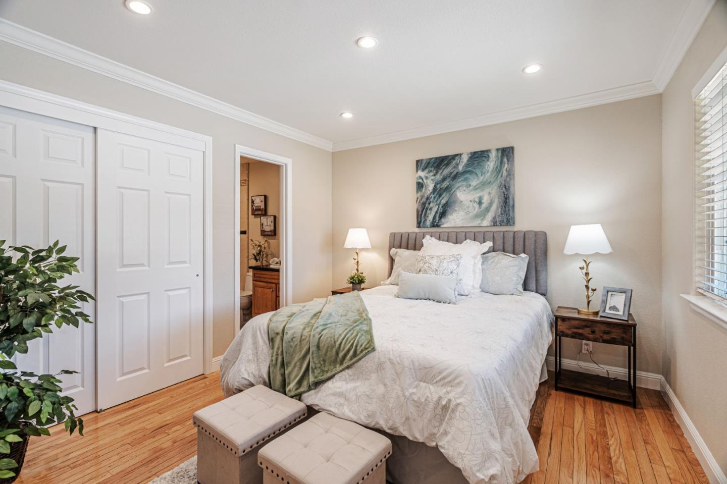 Detail Gallery Image 7 of 37 For 3334 Dias Dr, San Jose,  CA 95148 - 4 Beds | 3 Baths