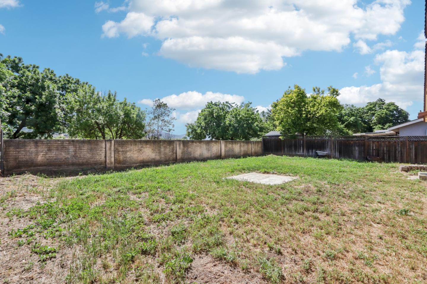 Detail Gallery Image 31 of 40 For 7433 Crawford Dr, Gilroy,  CA 95020 - 4 Beds | 2/1 Baths