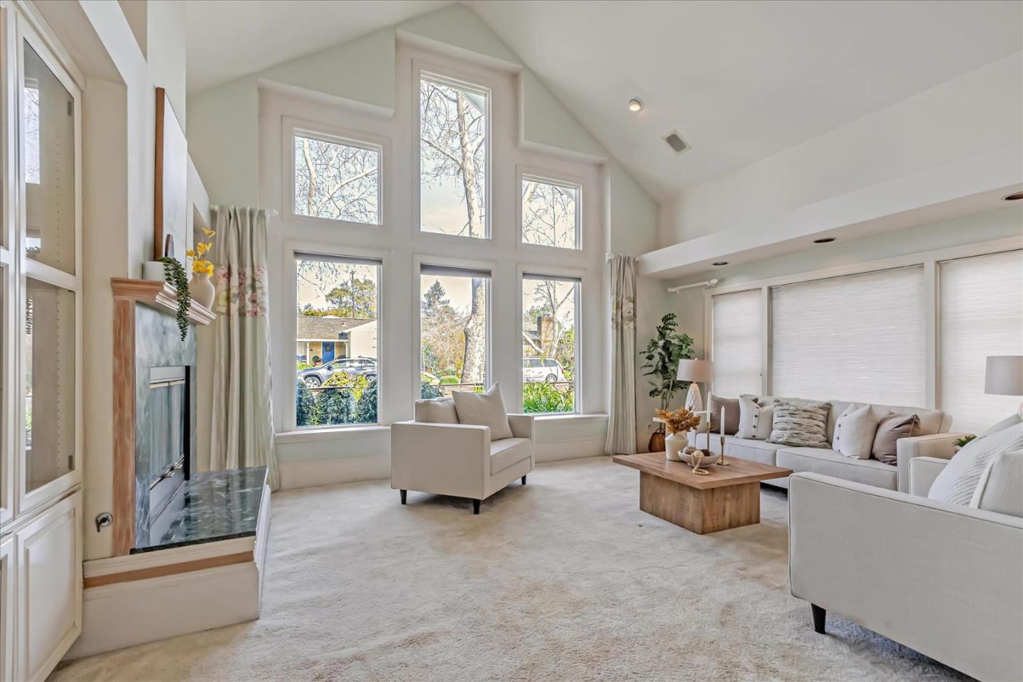 Detail Gallery Image 1 of 60 For 137 S 17th St, San Jose,  CA 95112 - 4 Beds | 2/1 Baths