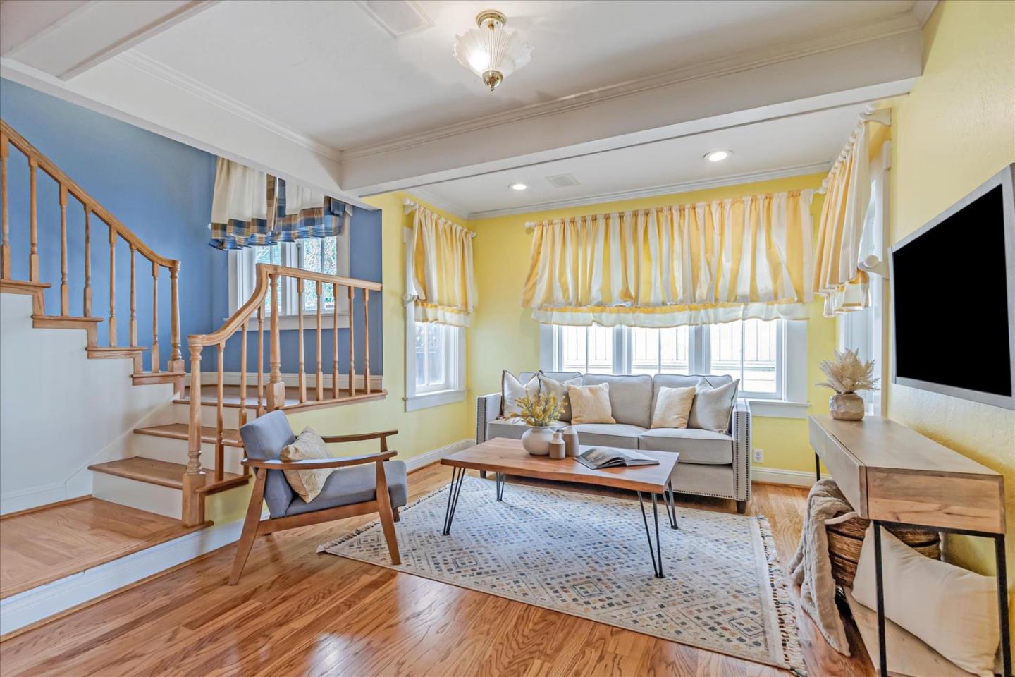 Detail Gallery Image 14 of 60 For 137 S 17th St, San Jose,  CA 95112 - 4 Beds | 2/1 Baths