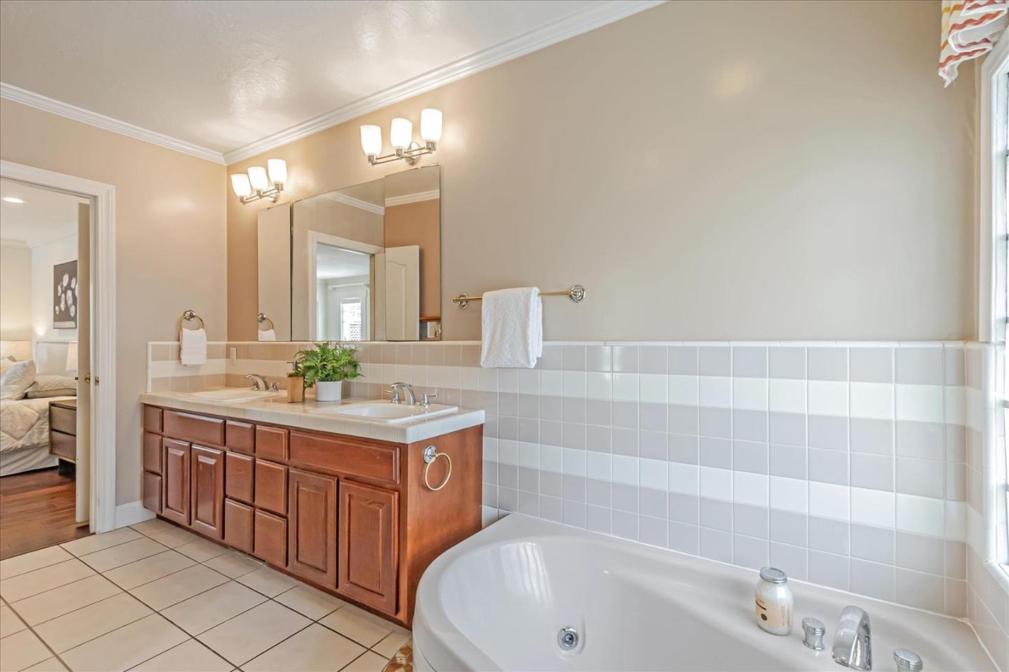 Detail Gallery Image 51 of 60 For 137 S 17th St, San Jose,  CA 95112 - 4 Beds | 2/1 Baths