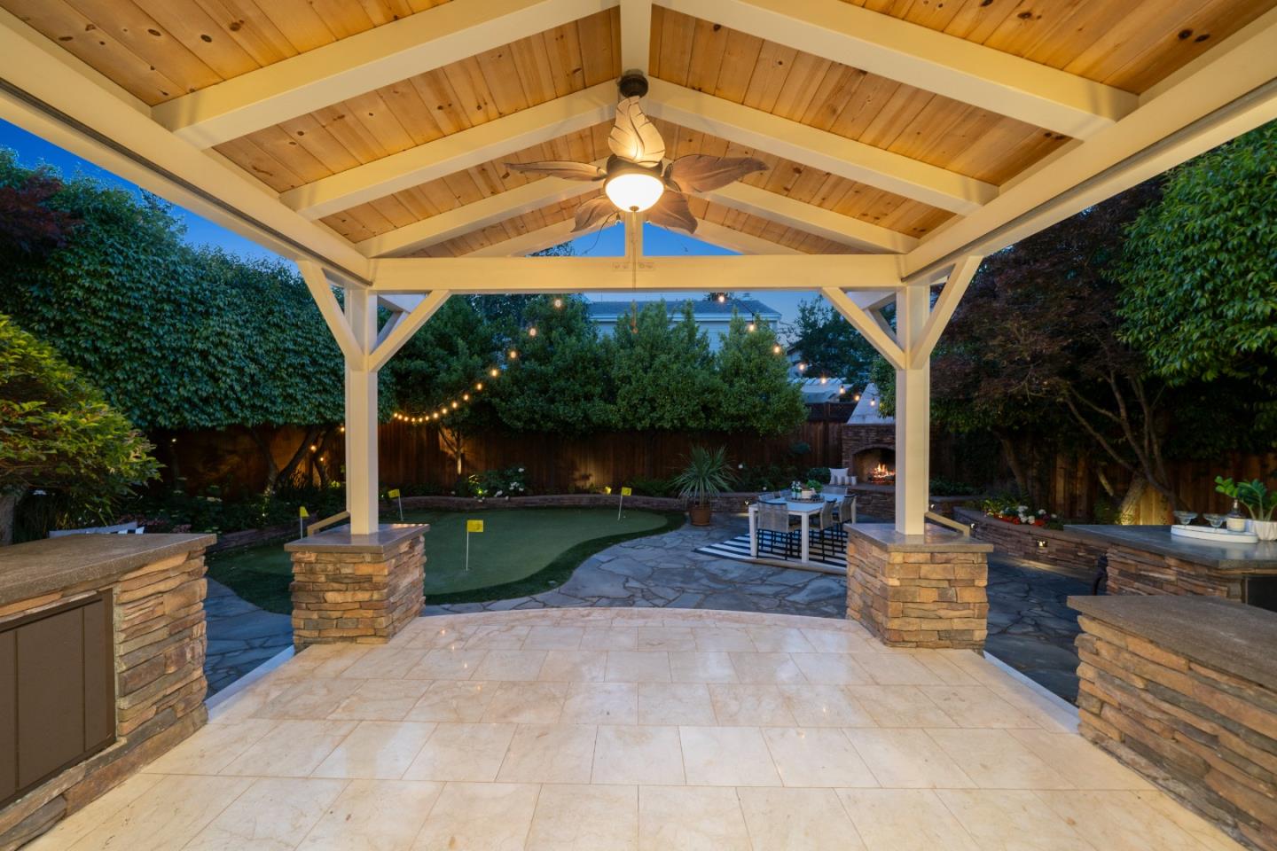 Detail Gallery Image 67 of 116 For 1435 Rosecrest Ter, San Jose,  CA 95126 - 5 Beds | 3/1 Baths