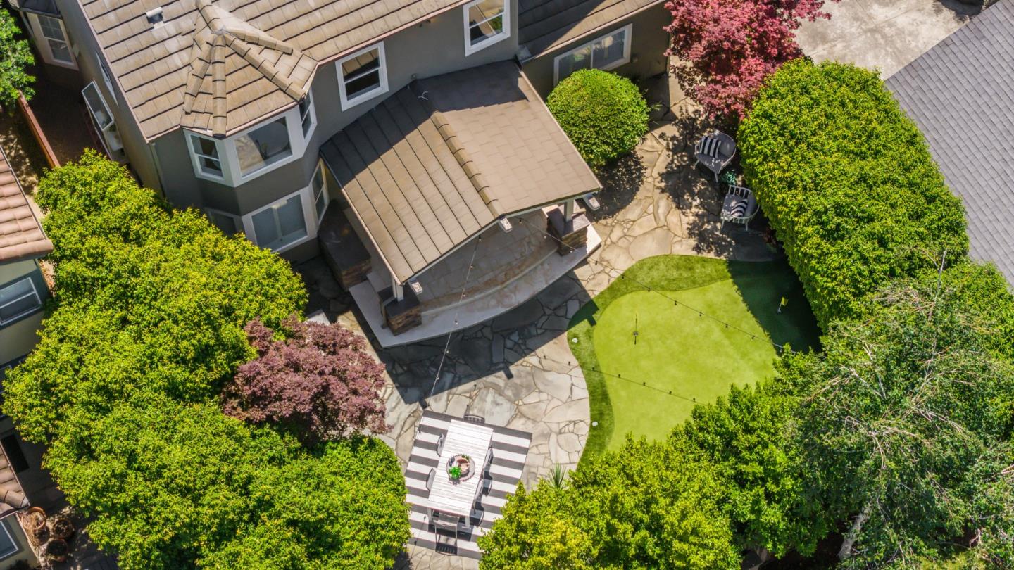 Detail Gallery Image 87 of 116 For 1435 Rosecrest Ter, San Jose,  CA 95126 - 5 Beds | 3/1 Baths
