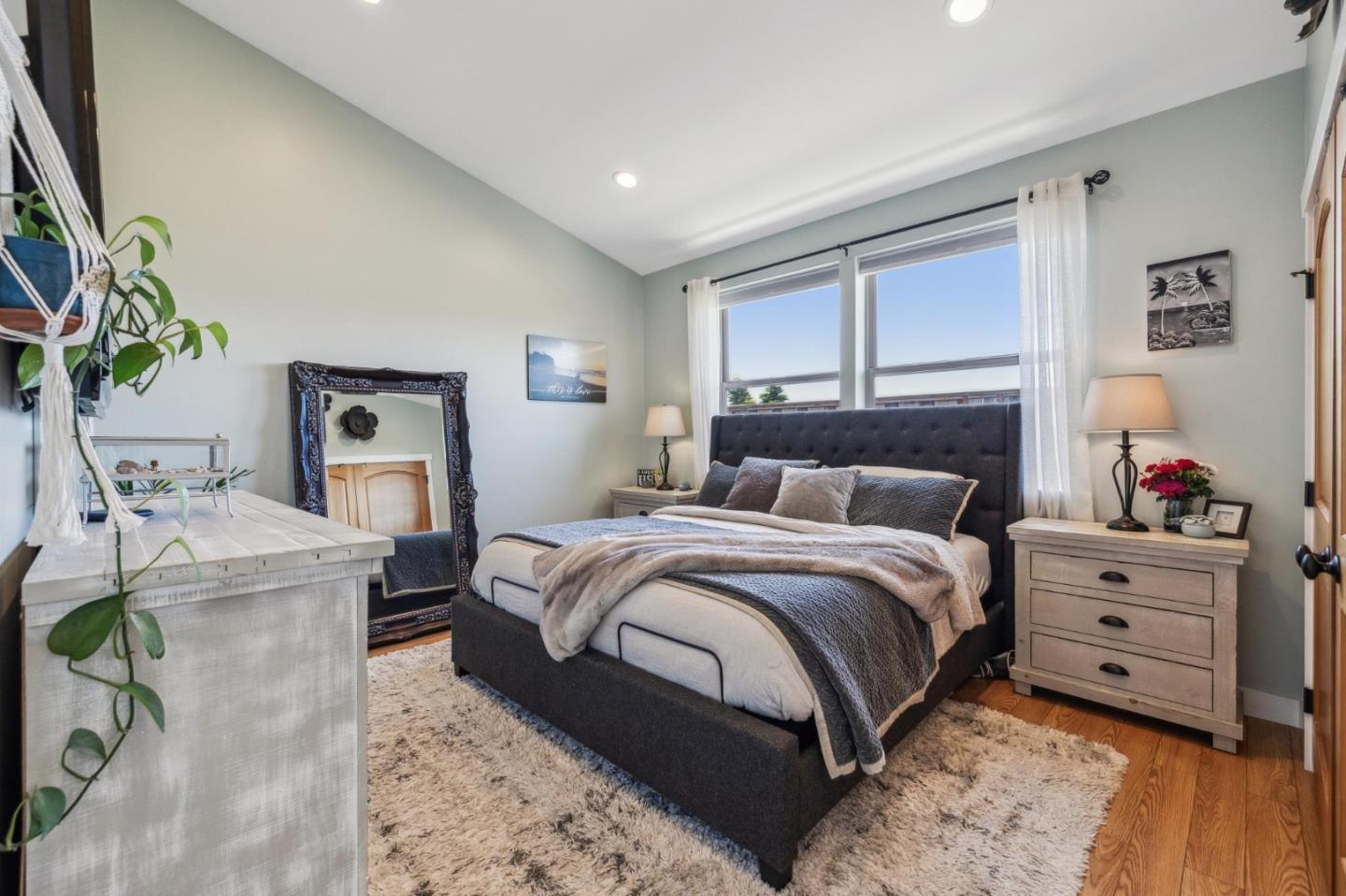 Detail Gallery Image 20 of 41 For 456 Grand Blvd, Half Moon Bay,  CA 94019 - 3 Beds | 2 Baths