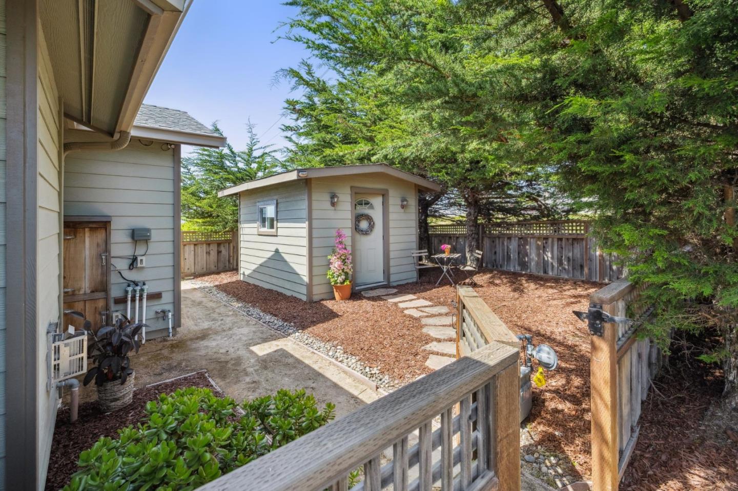 Detail Gallery Image 29 of 41 For 456 Grand Blvd, Half Moon Bay,  CA 94019 - 3 Beds | 2 Baths