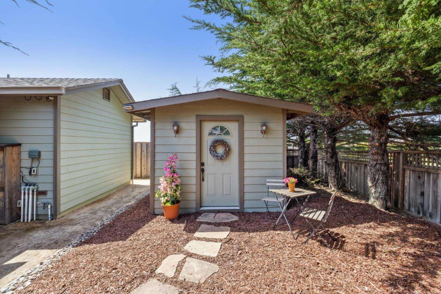 Detail Gallery Image 30 of 41 For 456 Grand Blvd, Half Moon Bay,  CA 94019 - 3 Beds | 2 Baths