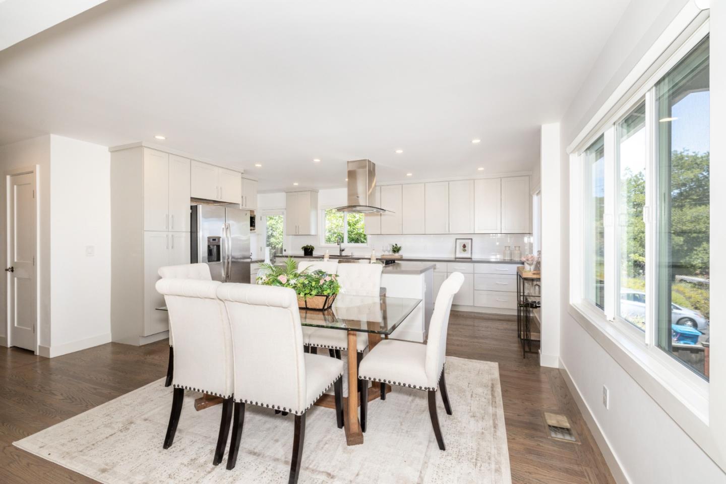 Detail Gallery Image 13 of 51 For 732 Alameda De Las Pulgas, Belmont,  CA 94002 - 3 Beds | 2 Baths