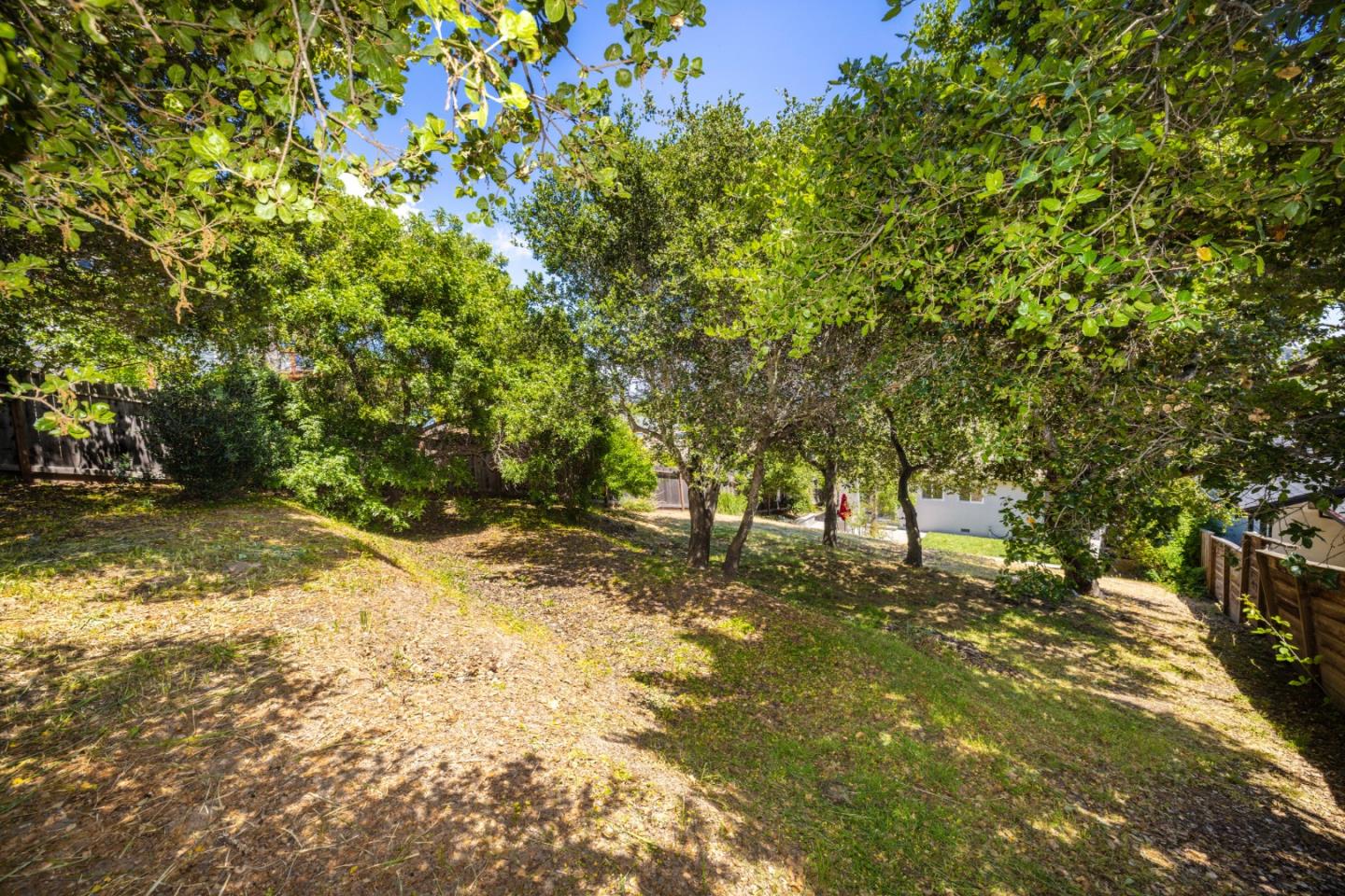 Detail Gallery Image 40 of 51 For 732 Alameda De Las Pulgas, Belmont,  CA 94002 - 3 Beds | 2 Baths