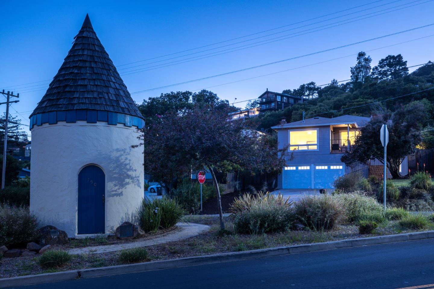 Detail Gallery Image 43 of 51 For 732 Alameda De Las Pulgas, Belmont,  CA 94002 - 3 Beds | 2 Baths