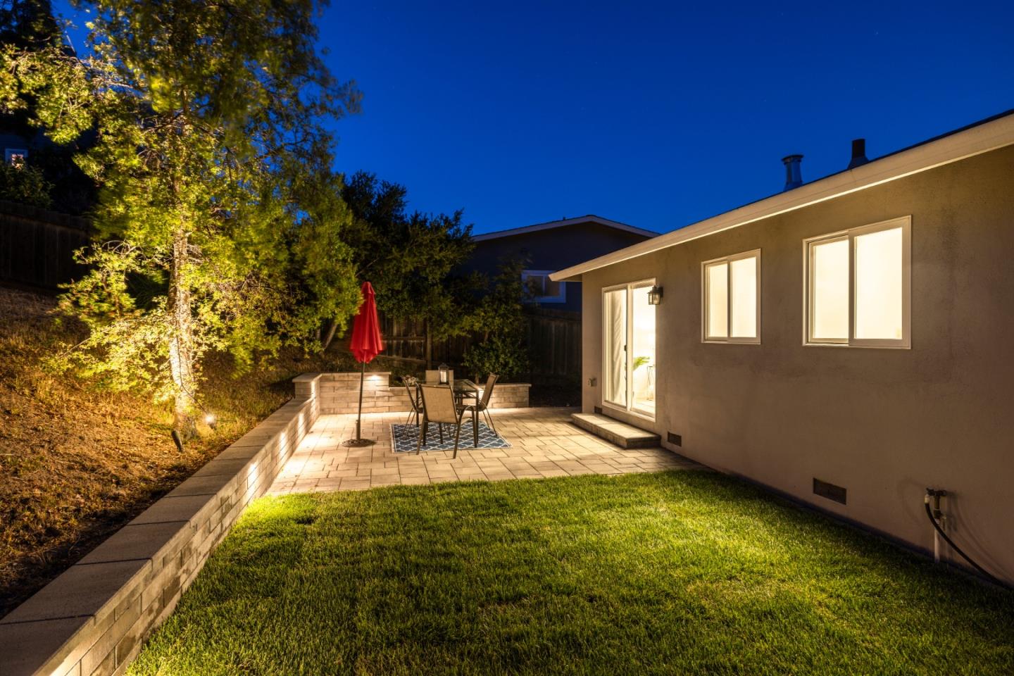 Detail Gallery Image 48 of 51 For 732 Alameda De Las Pulgas, Belmont,  CA 94002 - 3 Beds | 2 Baths