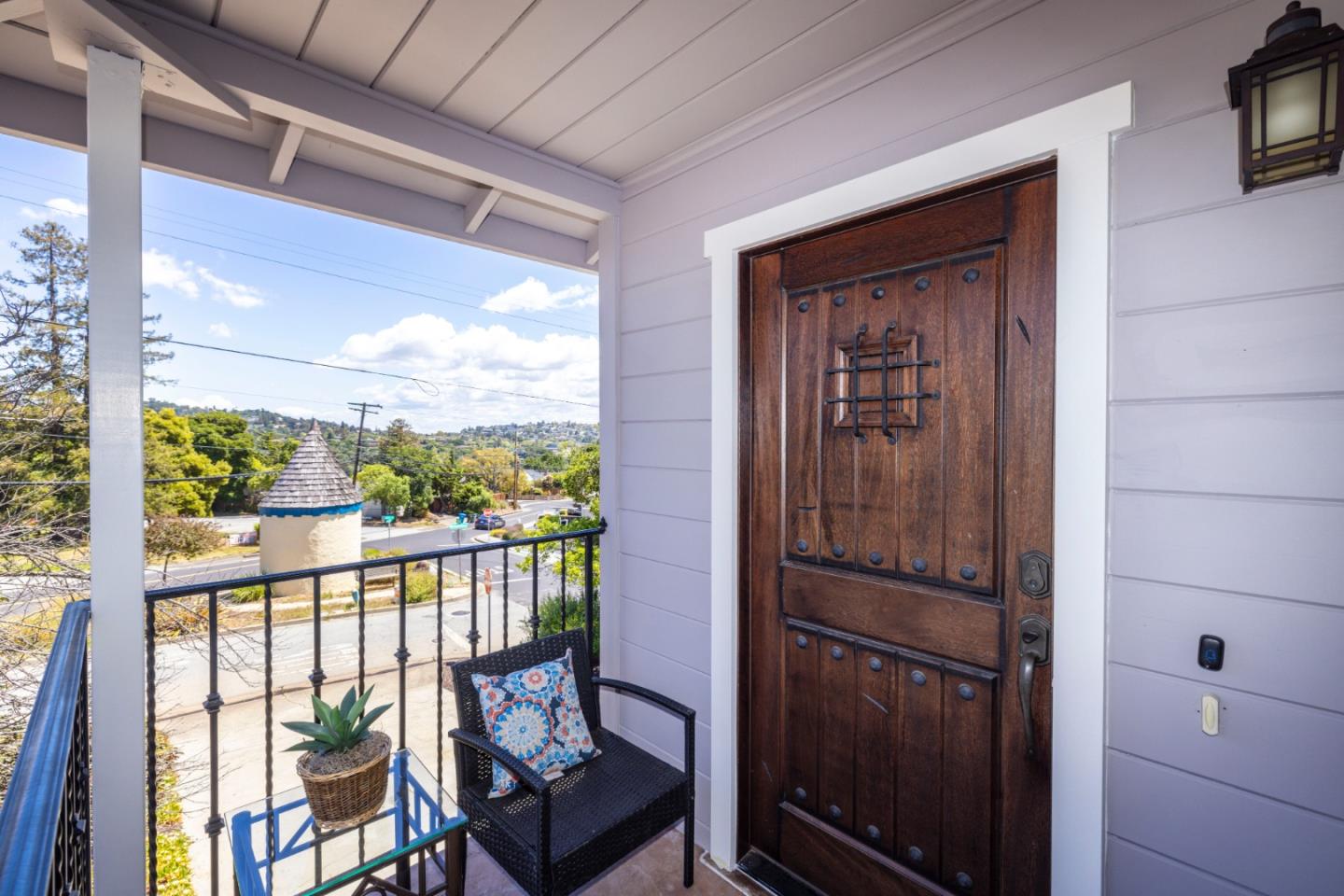 Detail Gallery Image 6 of 51 For 732 Alameda De Las Pulgas, Belmont,  CA 94002 - 3 Beds | 2 Baths