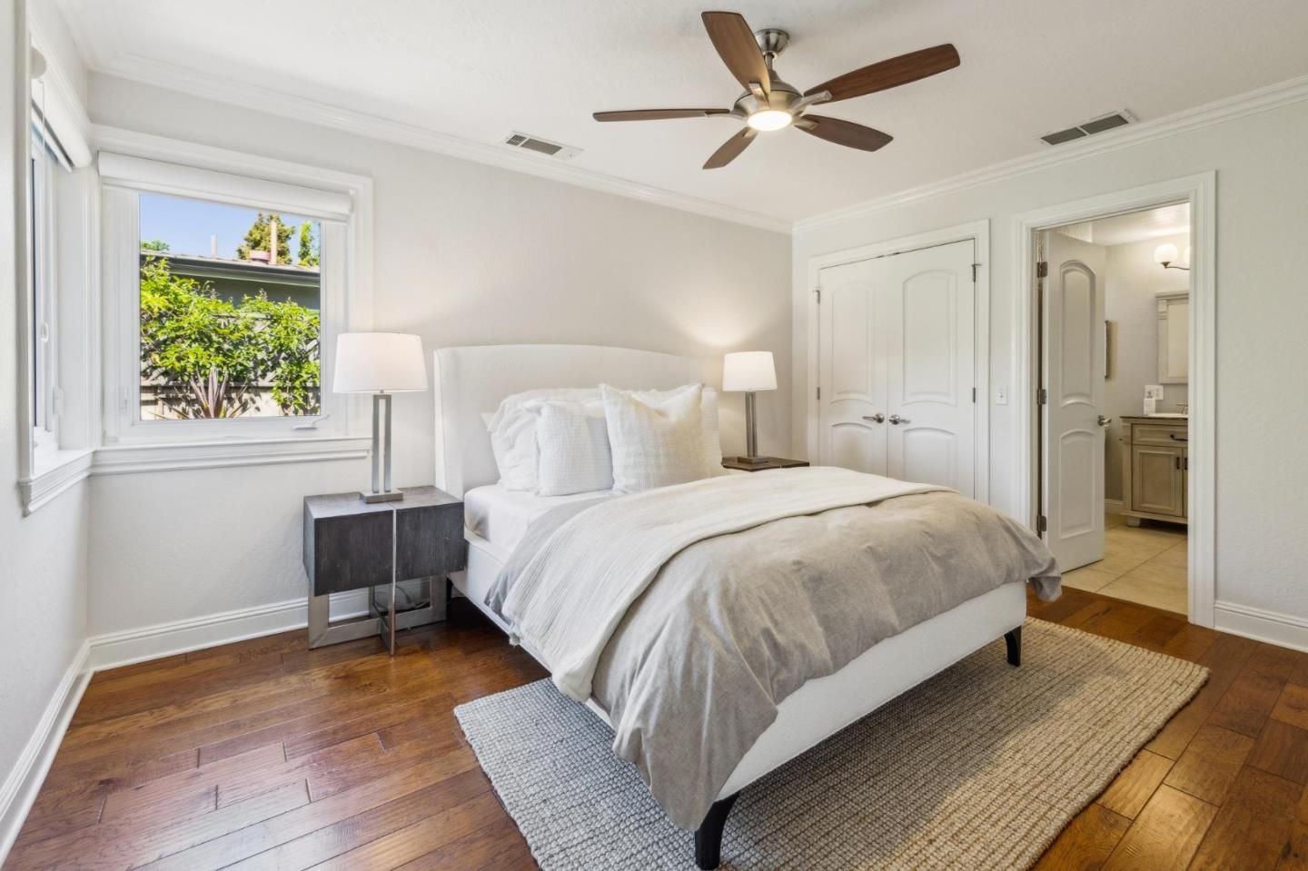 Detail Gallery Image 19 of 27 For 2628 Brewster Ave, Redwood City,  CA 94062 - 3 Beds | 3/1 Baths