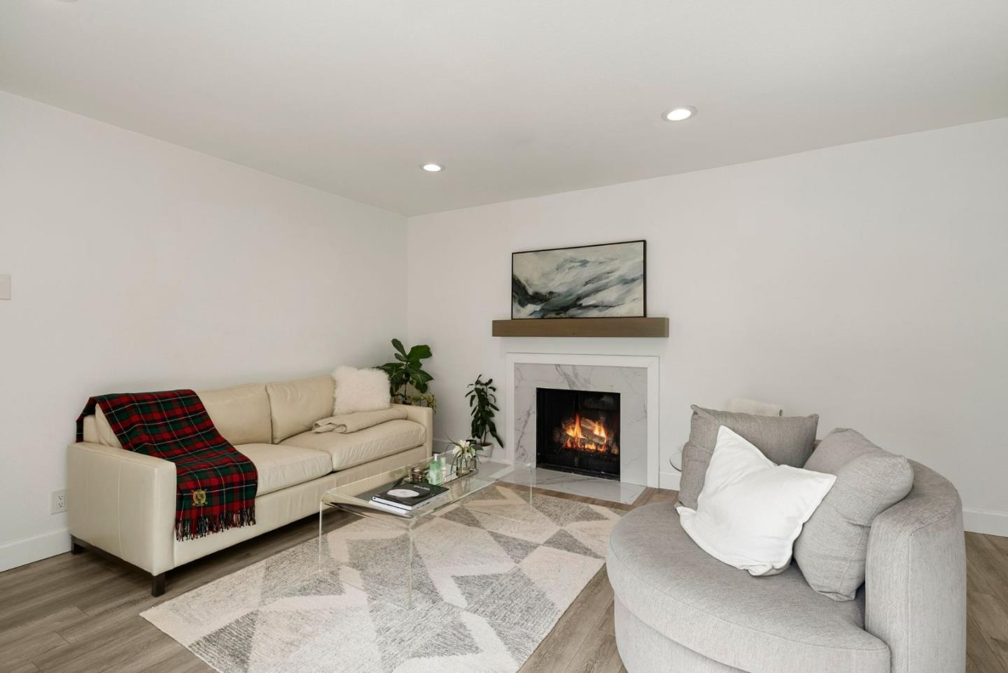 Detail Gallery Image 1 of 25 For 1919 Alameda De Las Pulgas #80,  San Mateo,  CA 94403 - 2 Beds | 1 Baths