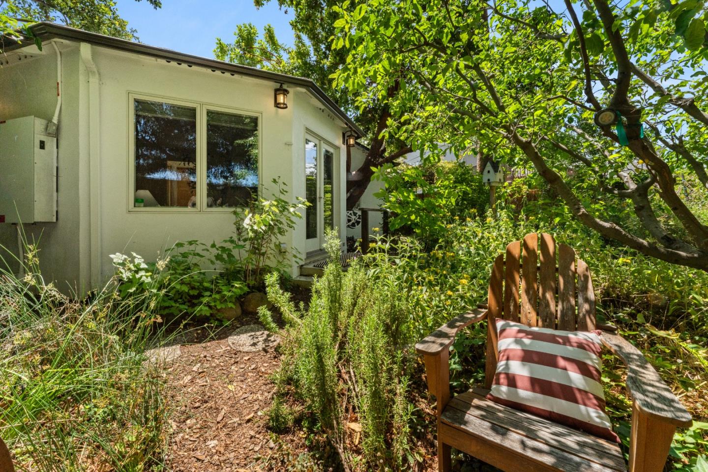 Detail Gallery Image 32 of 38 For 88 Mercy St, Mountain View,  CA 94041 - 3 Beds | 2 Baths