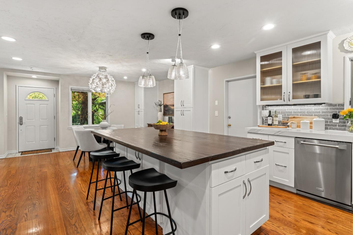 Detail Gallery Image 7 of 38 For 88 Mercy St, Mountain View,  CA 94041 - 3 Beds | 2 Baths