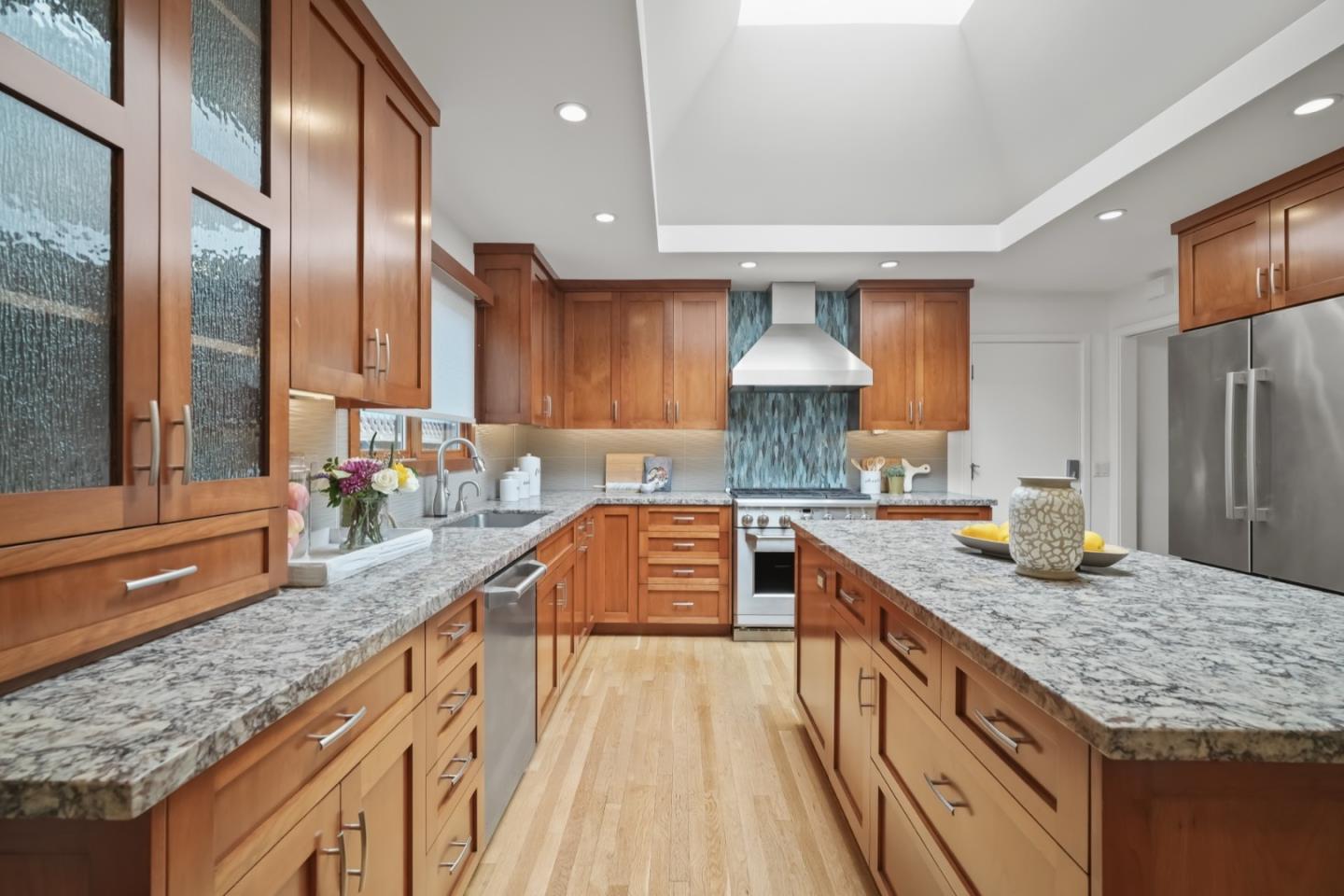 Detail Gallery Image 14 of 65 For 1547 Petersen Ave, San Jose,  CA 95129 - 3 Beds | 2 Baths