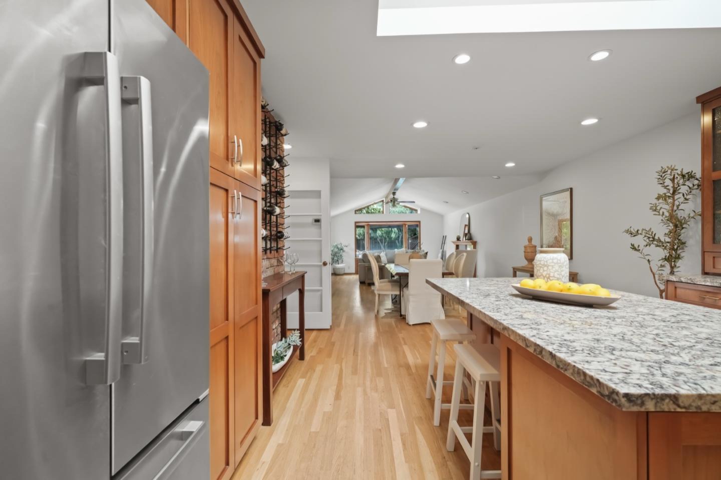 Detail Gallery Image 16 of 65 For 1547 Petersen Ave, San Jose,  CA 95129 - 3 Beds | 2 Baths