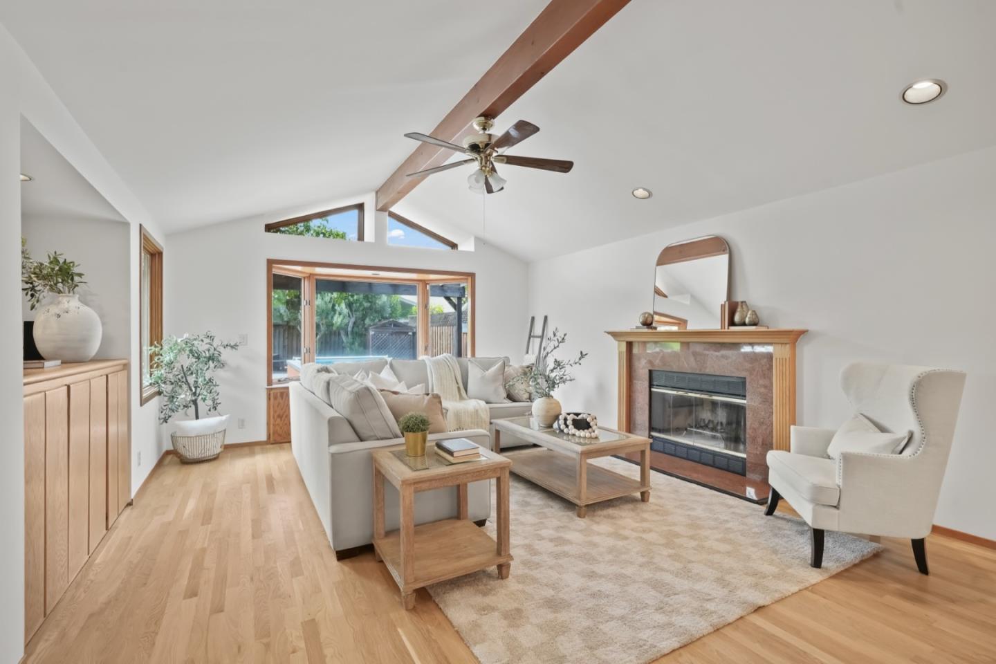 Detail Gallery Image 21 of 65 For 1547 Petersen Ave, San Jose,  CA 95129 - 3 Beds | 2 Baths