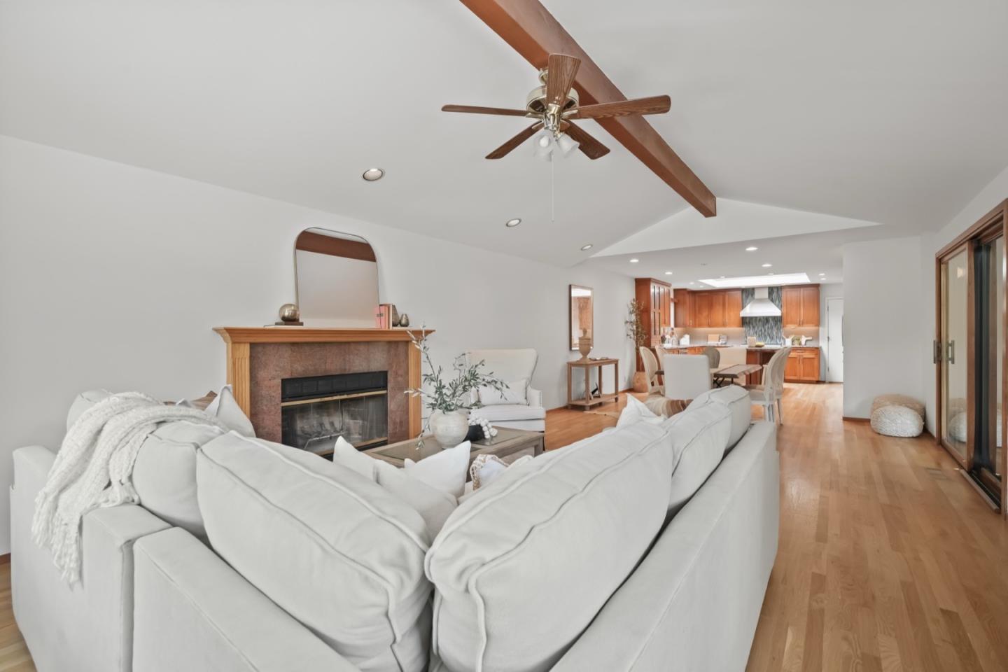 Detail Gallery Image 25 of 65 For 1547 Petersen Ave, San Jose,  CA 95129 - 3 Beds | 2 Baths