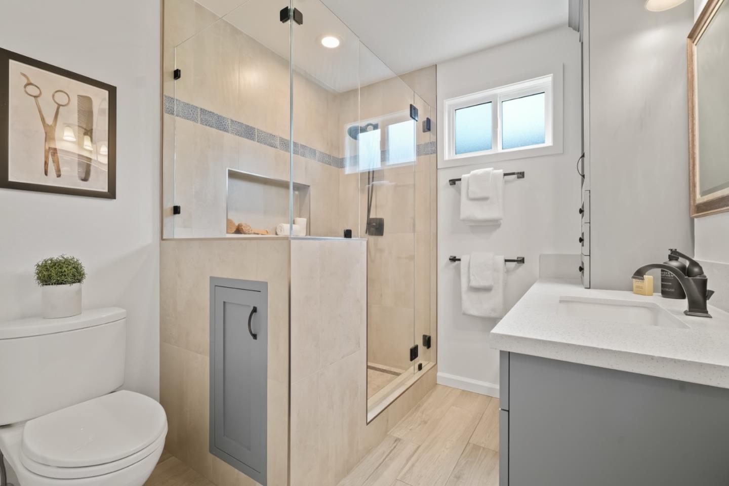 Detail Gallery Image 33 of 65 For 1547 Petersen Ave, San Jose,  CA 95129 - 3 Beds | 2 Baths