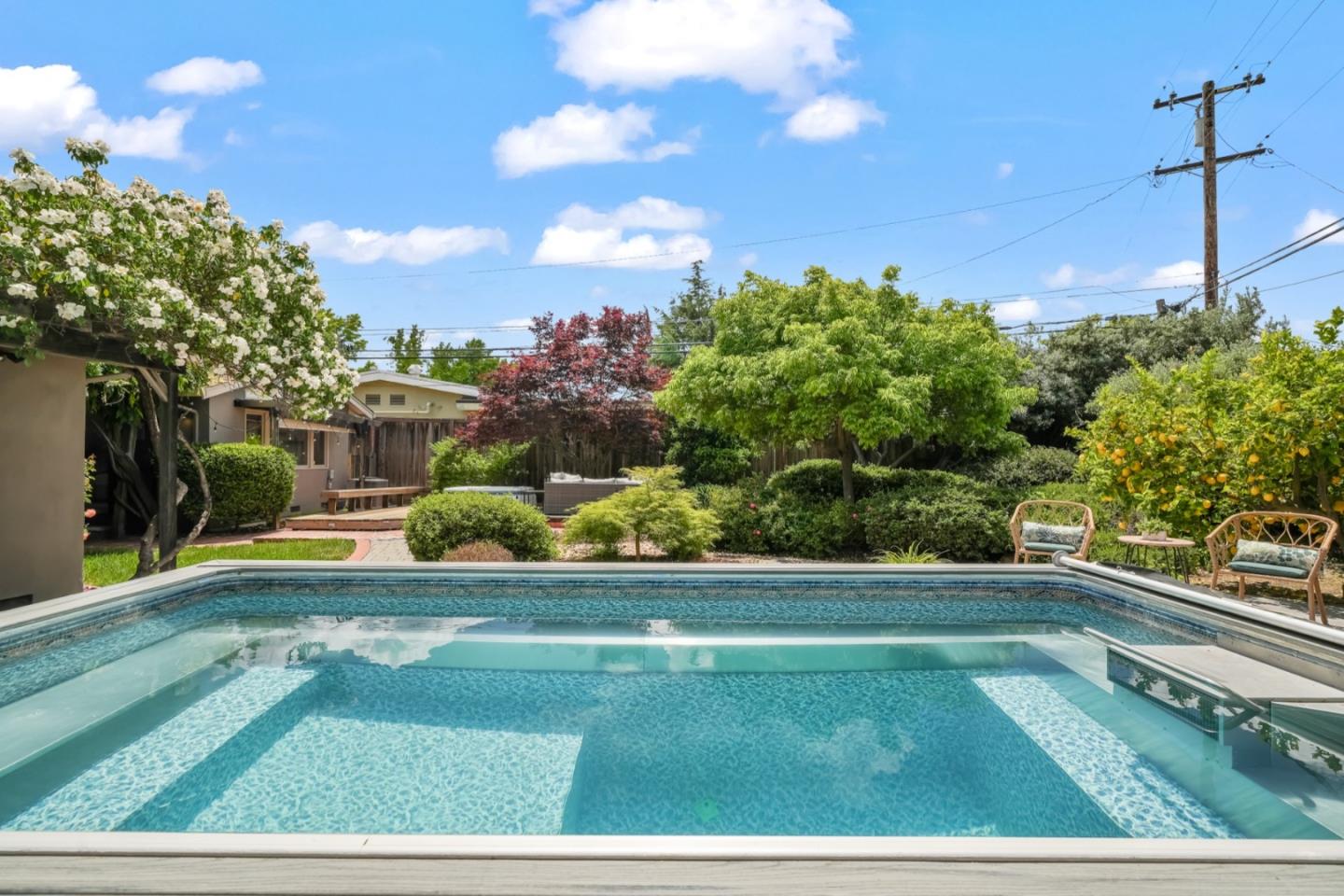Detail Gallery Image 55 of 65 For 1547 Petersen Ave, San Jose,  CA 95129 - 3 Beds | 2 Baths