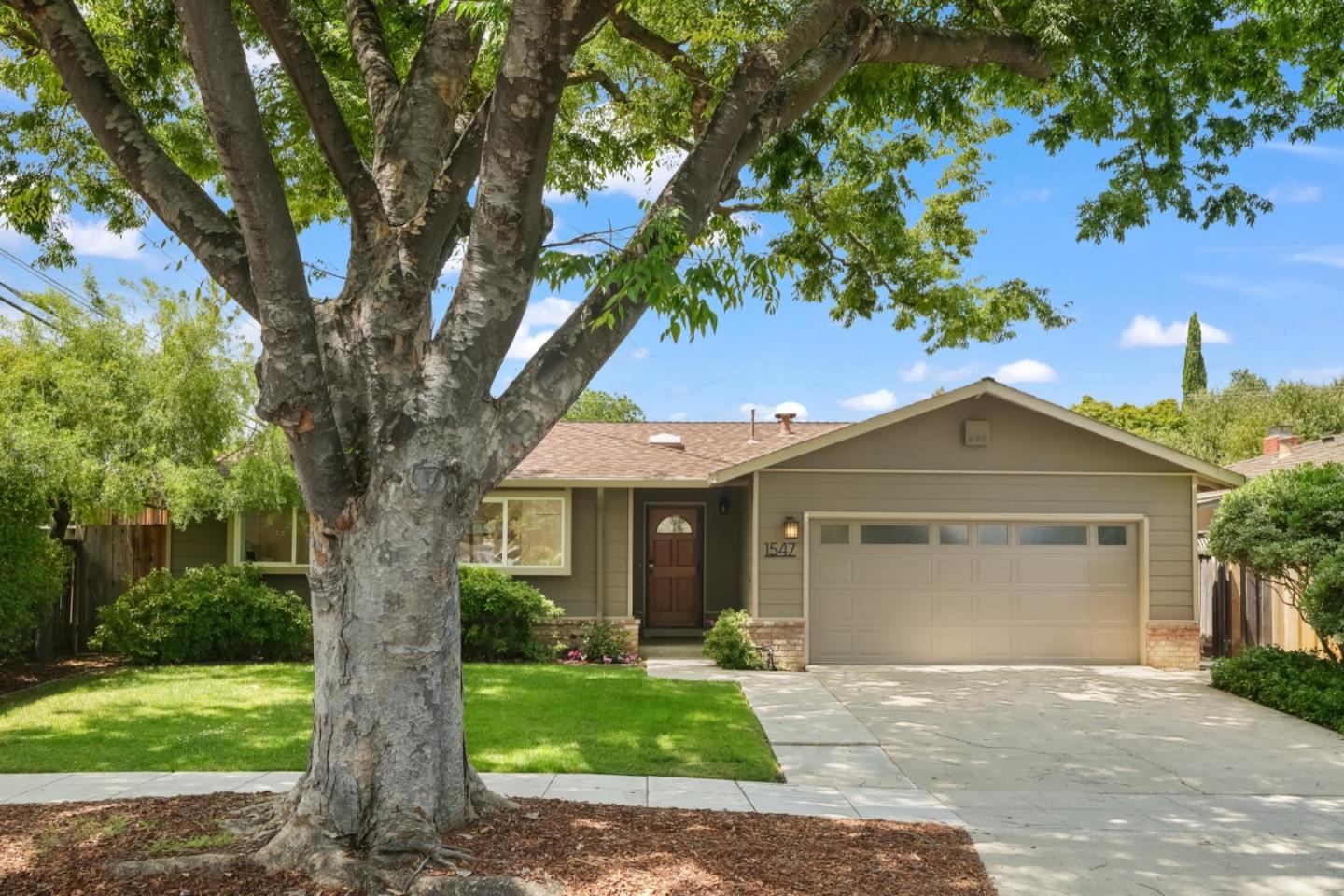 Detail Gallery Image 59 of 65 For 1547 Petersen Ave, San Jose,  CA 95129 - 3 Beds | 2 Baths