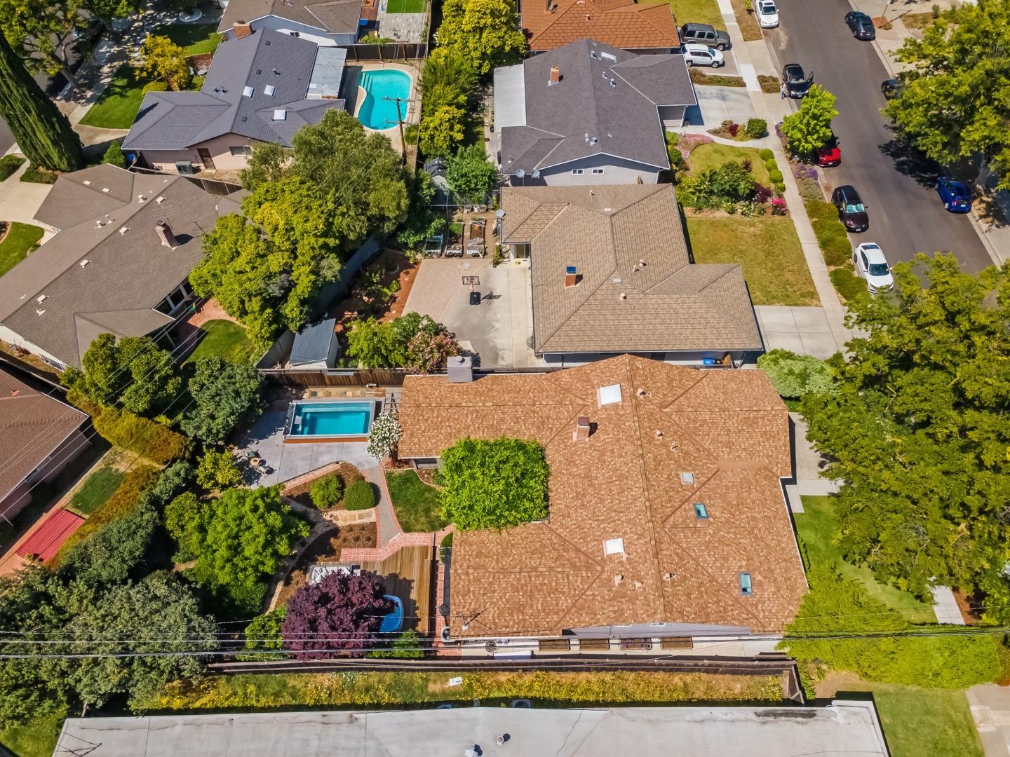 Detail Gallery Image 63 of 65 For 1547 Petersen Ave, San Jose,  CA 95129 - 3 Beds | 2 Baths