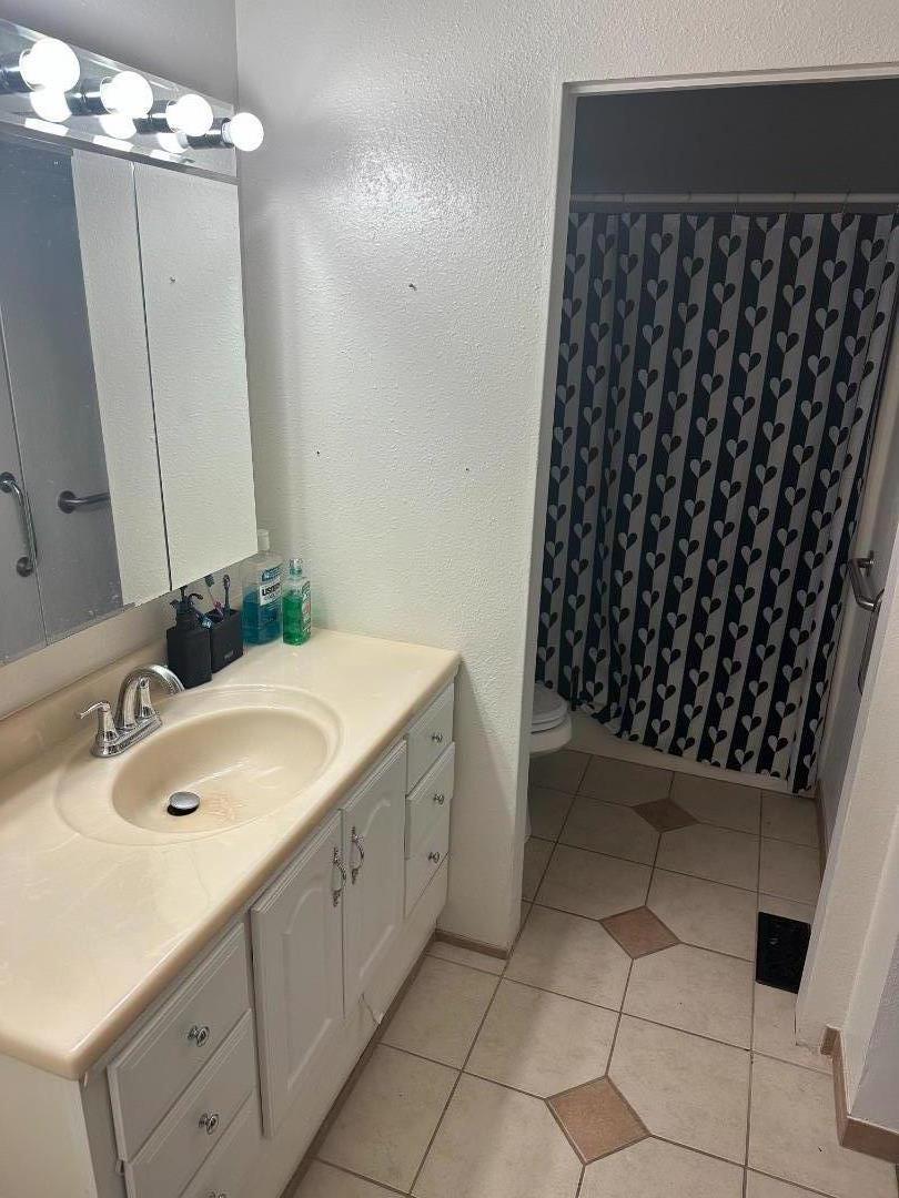 Detail Gallery Image 10 of 10 For 110 Crespi Cir #110,  Watsonville,  CA 95076 - 2 Beds | 2 Baths