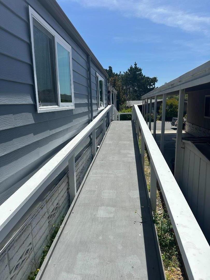 Detail Gallery Image 3 of 10 For 110 Crespi Cir #110,  Watsonville,  CA 95076 - 2 Beds | 2 Baths