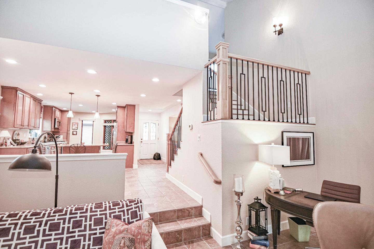 Detail Gallery Image 18 of 49 For 1924 Meridian Ave, San Jose,  CA 95125 - 2 Beds | 2/1 Baths