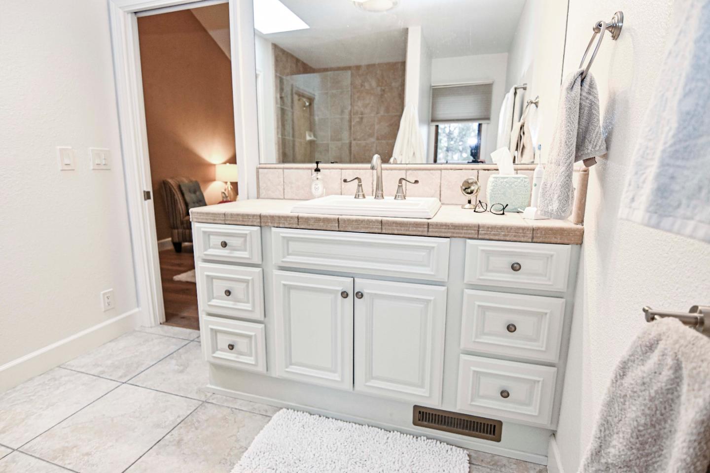 Detail Gallery Image 40 of 49 For 1924 Meridian Ave, San Jose,  CA 95125 - 2 Beds | 2/1 Baths
