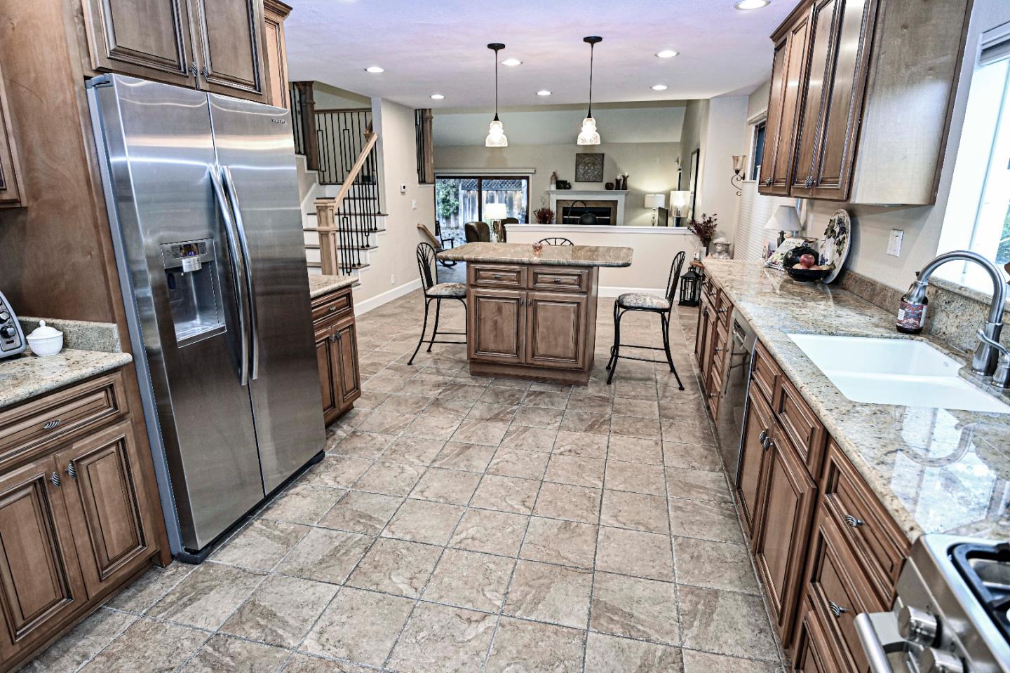 Detail Gallery Image 8 of 49 For 1924 Meridian Ave, San Jose,  CA 95125 - 2 Beds | 2/1 Baths