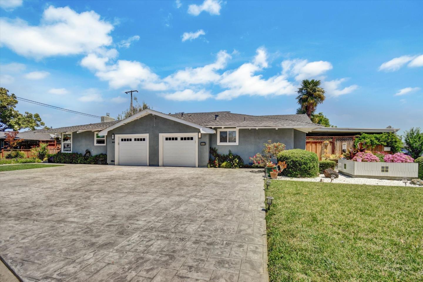 Detail Gallery Image 2 of 59 For 163 Roxbury, Santa Clara,  CA 95050 - – Beds | – Baths