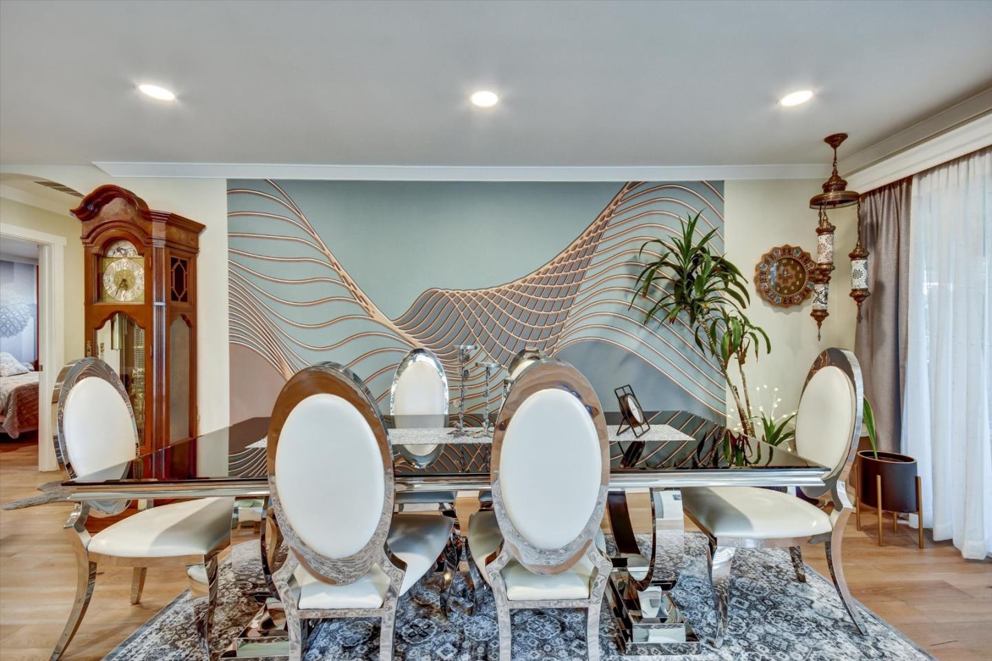Detail Gallery Image 5 of 59 For 163 Roxbury, Santa Clara,  CA 95050 - – Beds | – Baths