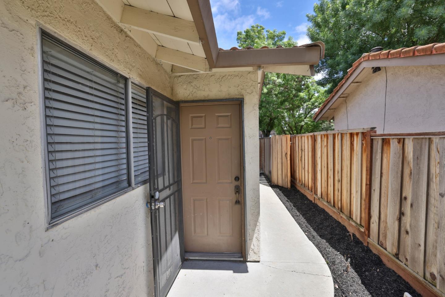 Detail Gallery Image 3 of 29 For 4648 Cherry Ave, San Jose,  CA 95118 - – Beds | – Baths