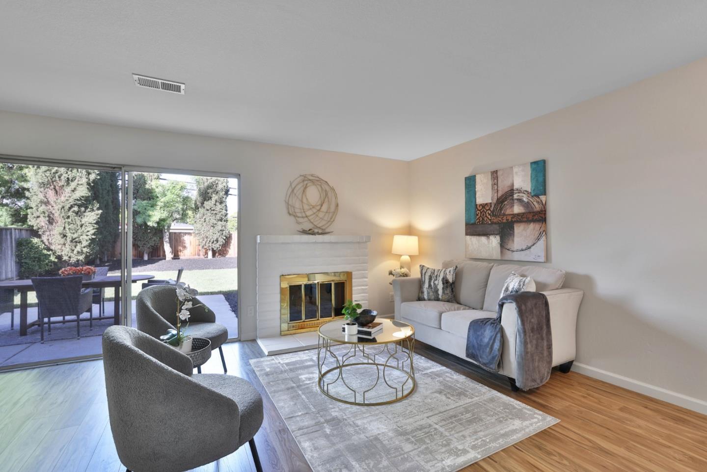 Detail Gallery Image 4 of 29 For 4648 Cherry Ave, San Jose,  CA 95118 - – Beds | – Baths