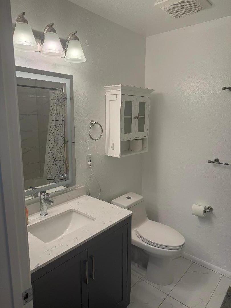 Detail Gallery Image 10 of 22 For 1001 E Evelyn Ter #131,  Sunnyvale,  CA 94086 - 2 Beds | 1 Baths