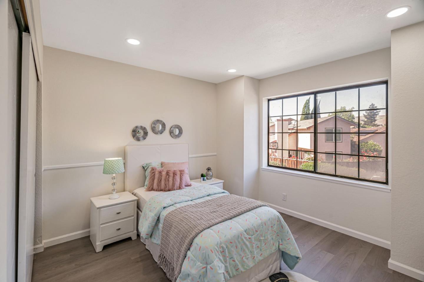 Detail Gallery Image 17 of 35 For 37993 Ponderosa Ter, Fremont,  CA 94536 - 3 Beds | 2/1 Baths
