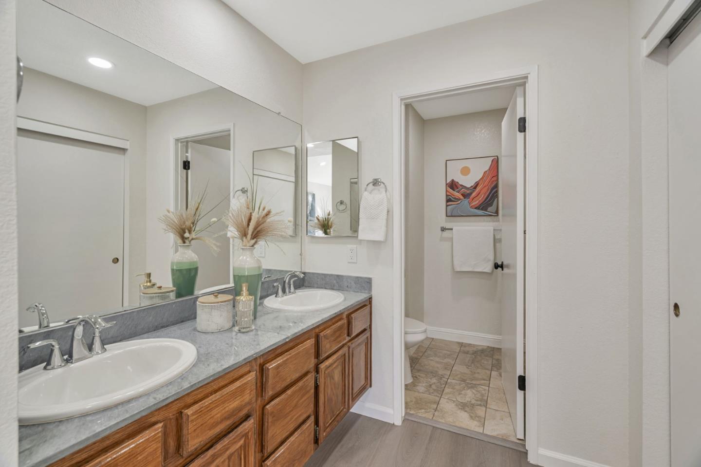 Detail Gallery Image 27 of 35 For 37993 Ponderosa Ter, Fremont,  CA 94536 - 3 Beds | 2/1 Baths