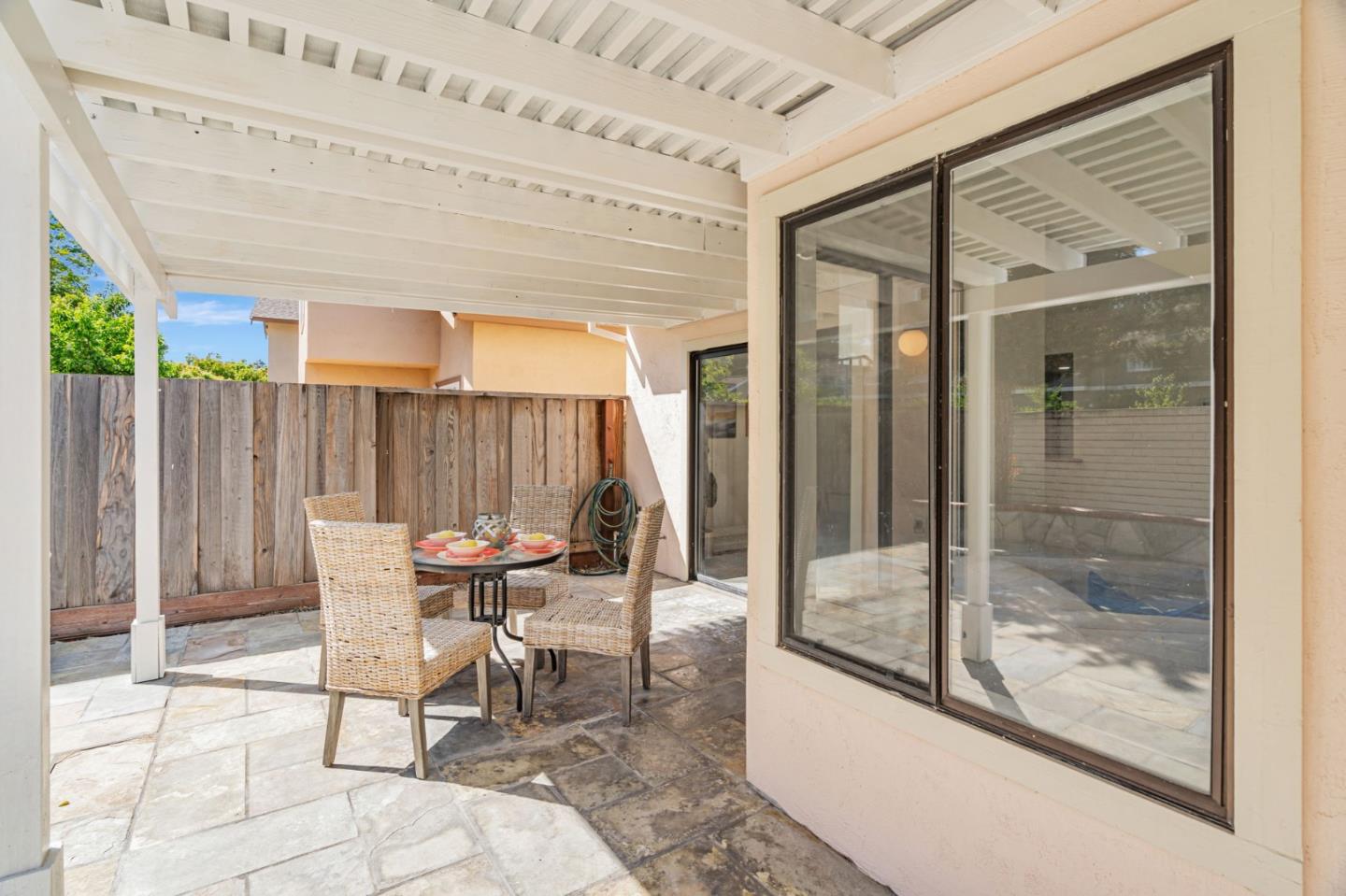 Detail Gallery Image 32 of 35 For 37993 Ponderosa Ter, Fremont,  CA 94536 - 3 Beds | 2/1 Baths