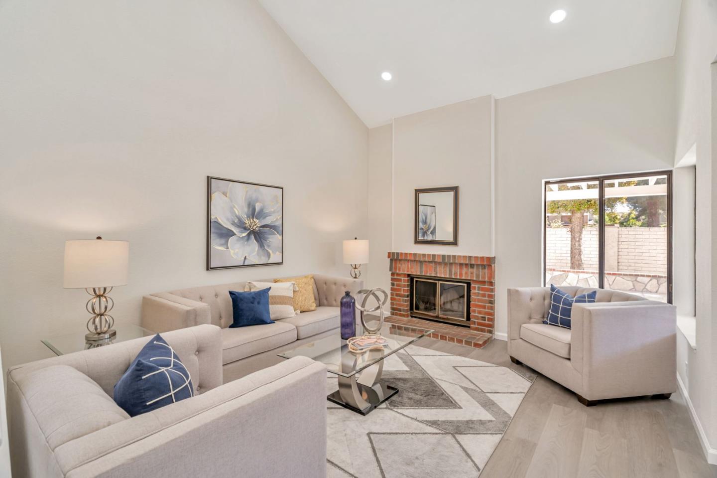 Detail Gallery Image 6 of 35 For 37993 Ponderosa Ter, Fremont,  CA 94536 - 3 Beds | 2/1 Baths